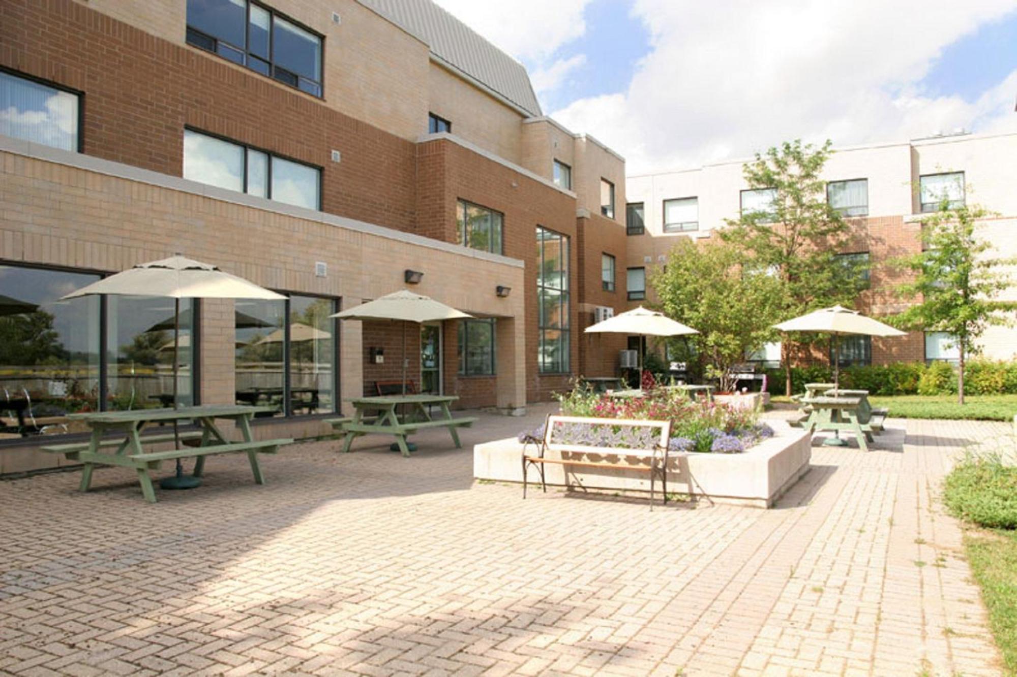 Residence & Conference Centre - King City Exterior foto